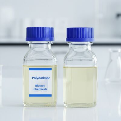 membeli Polymer kationik dengan viskositas tinggi 50% PolyDADMAC DA504 untuk pengolahan air limbah beban berat dan penebalan lumpur pembuatan online